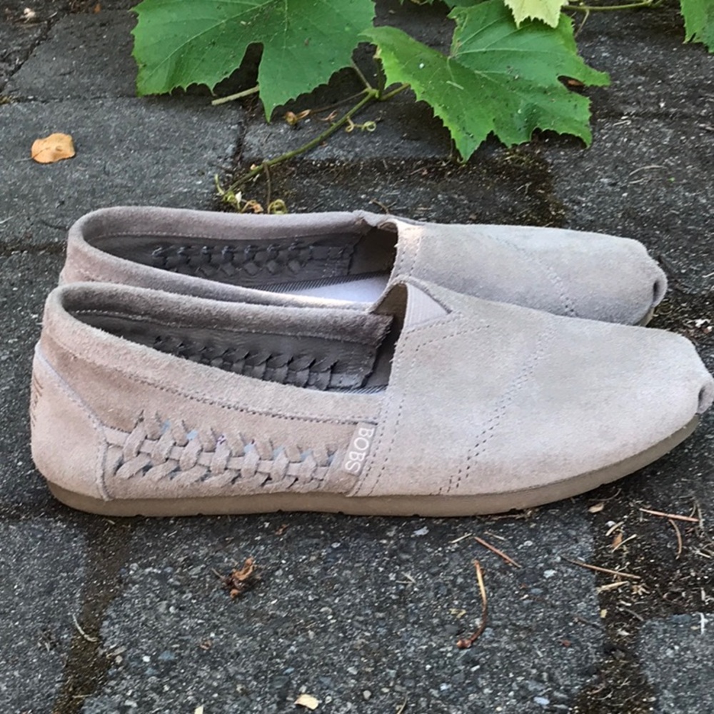 Sketchers Bobs suede flats 8.5